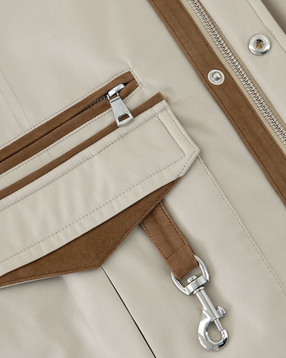 Highland estate coat matte beige