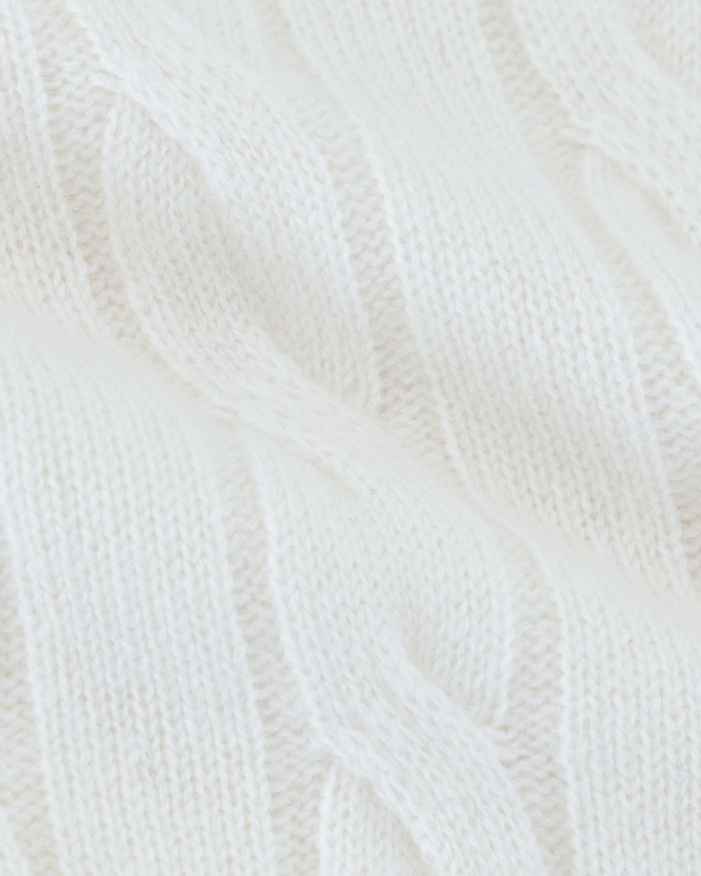 Kid's cashmere turtle neck cable sweater lily