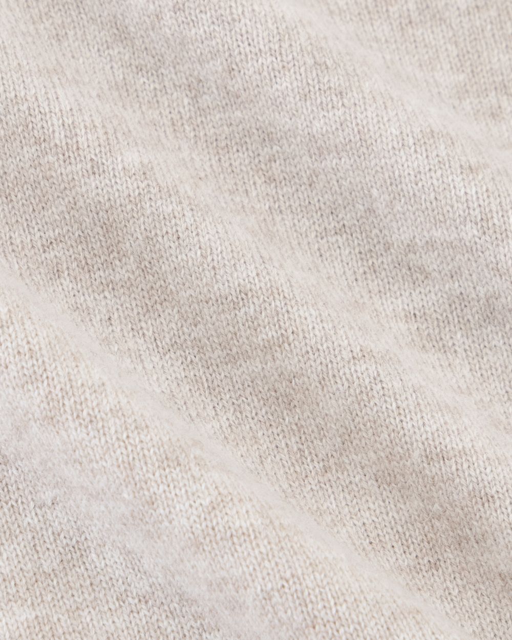 Turtle neck merino wool sweater garlic