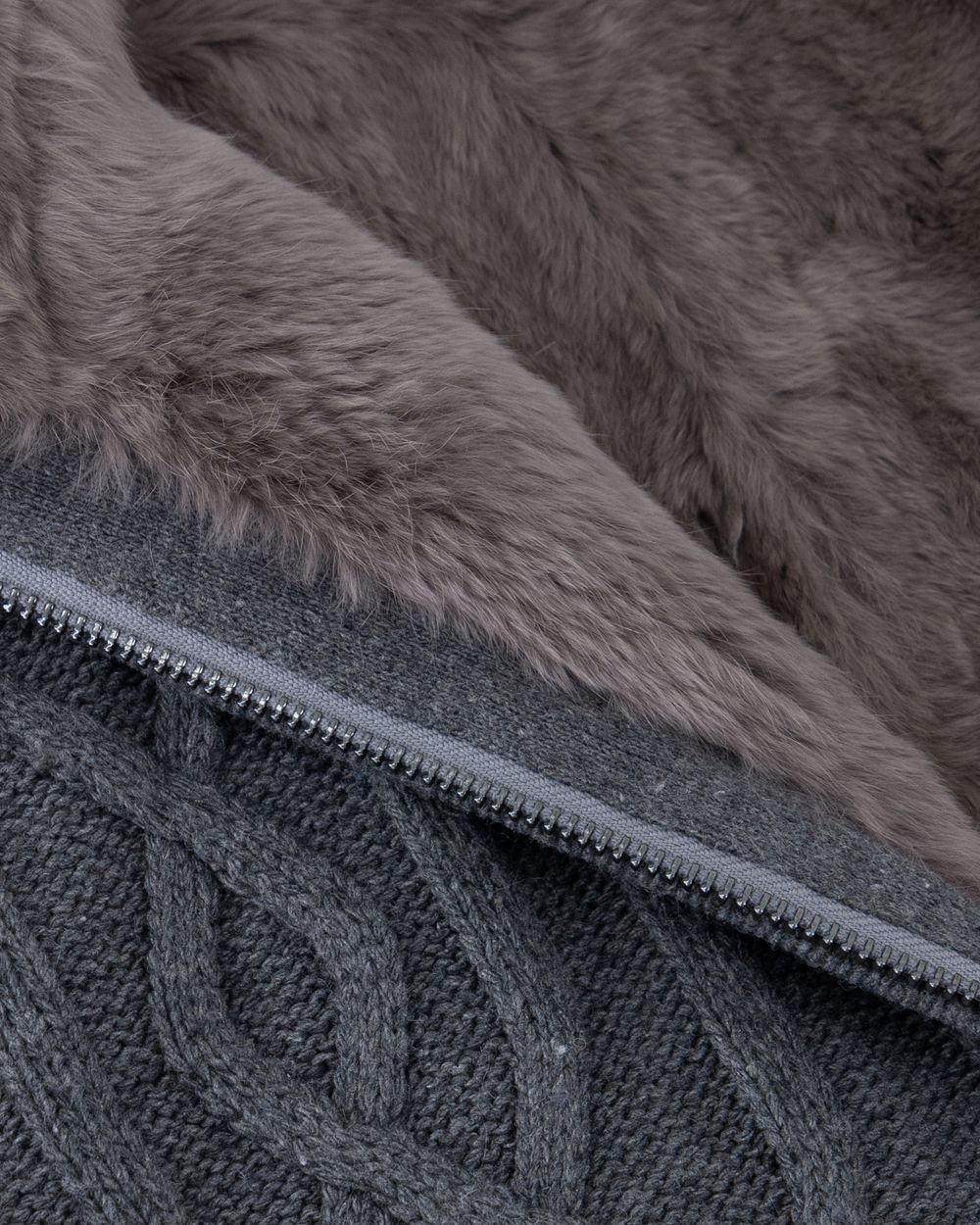 Suhail knit vest ash grey