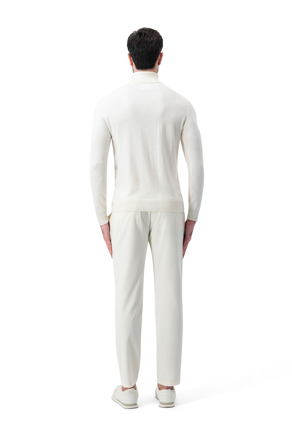 Turtle neck merino wool sweater cream white