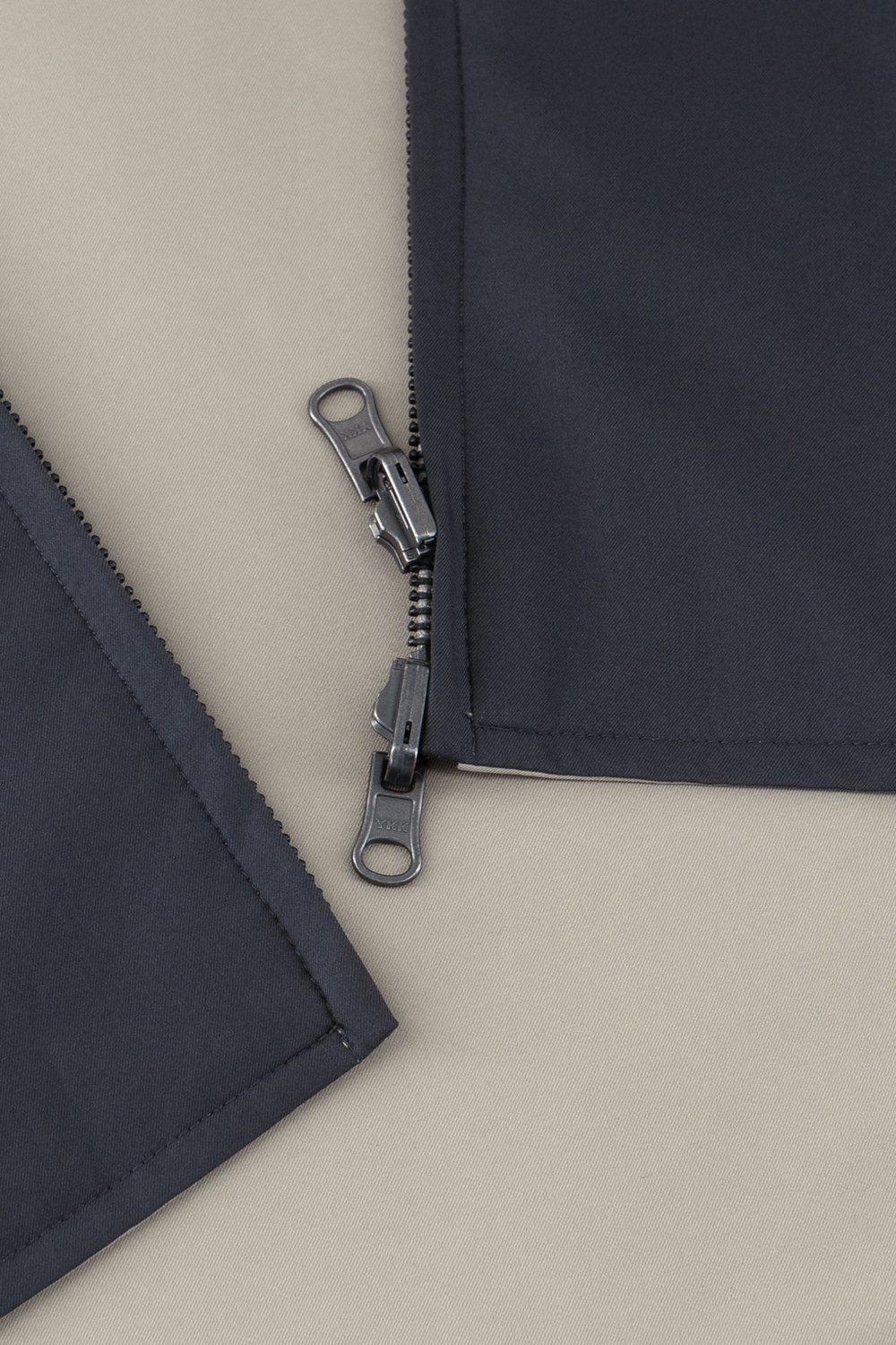 Regent reversible vest ash grey