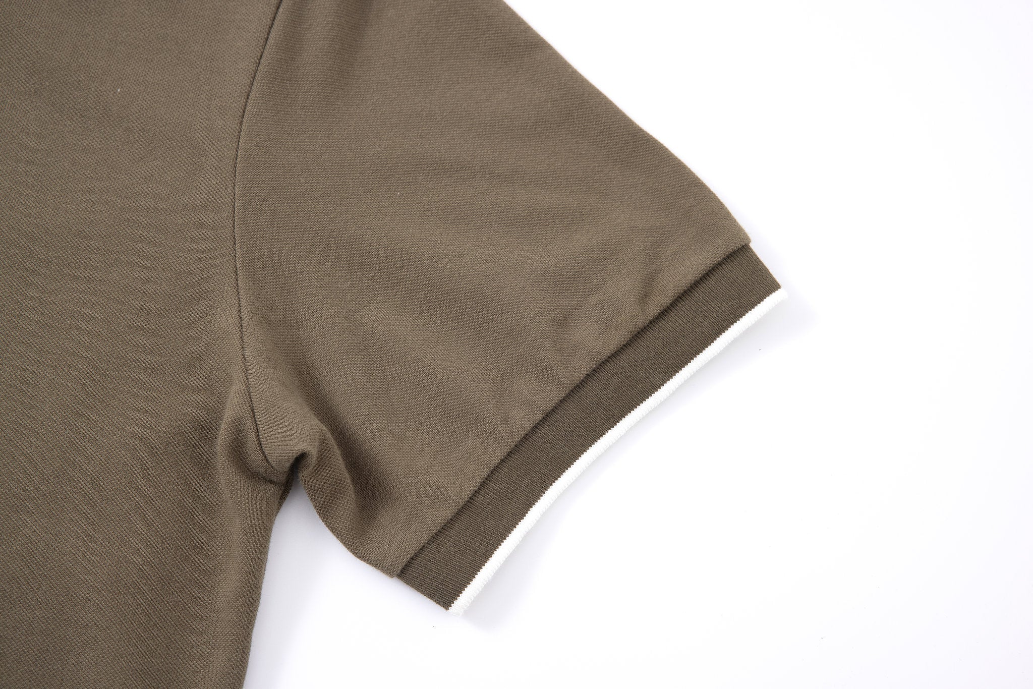Open collar-Olive × Chino Short-Beige — Combo Look