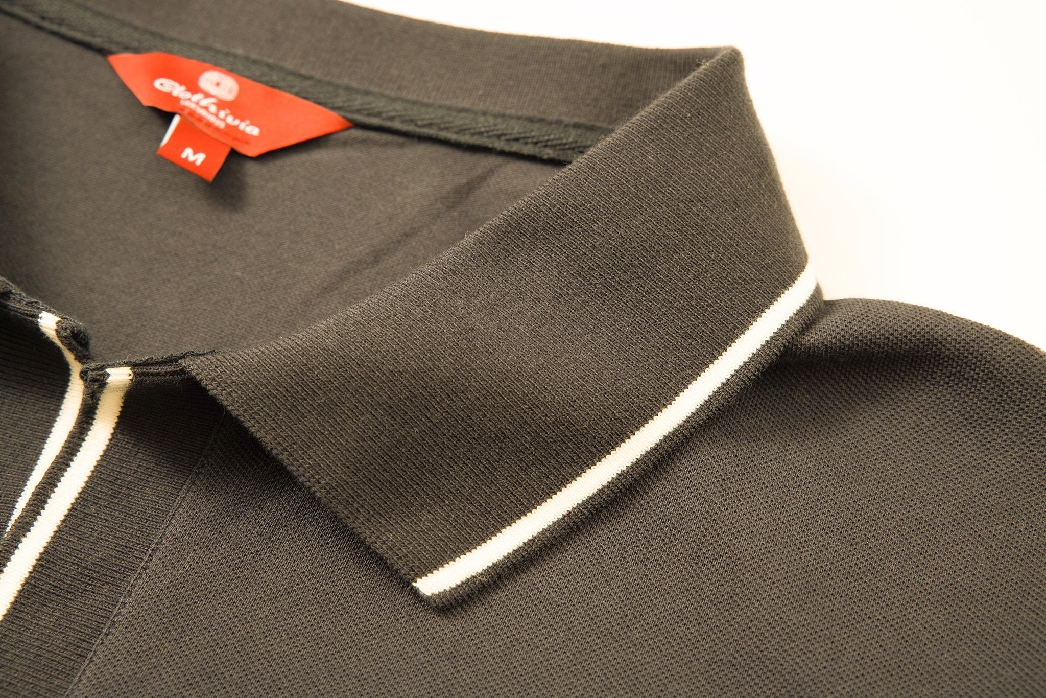 Open collar-Olive × Chino Short-Beige — Combo Look