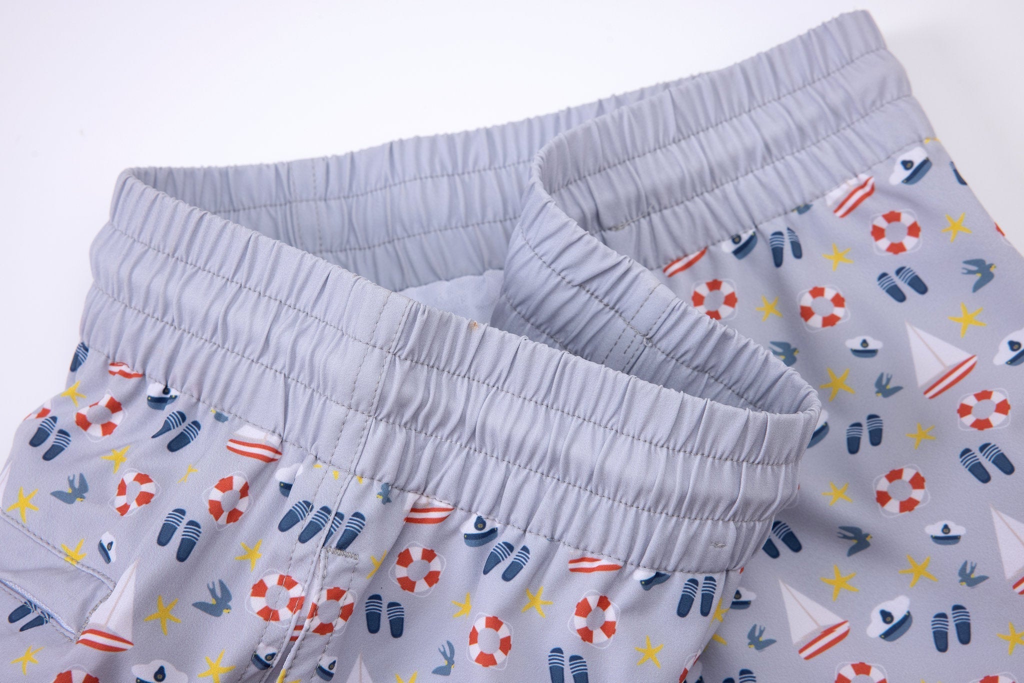 Nautical Swim Shorts -Gray × Linen Long Sleeves-Pink — Combo Look