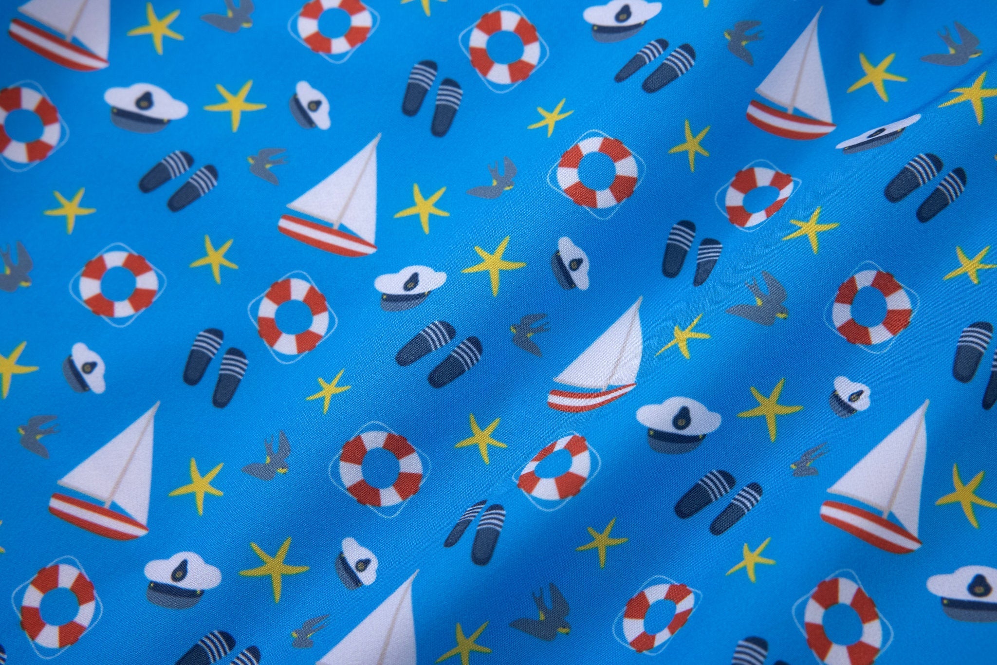Nautical Swim Shorts -Blue × Towel Hoodie-Beige — Combo Look