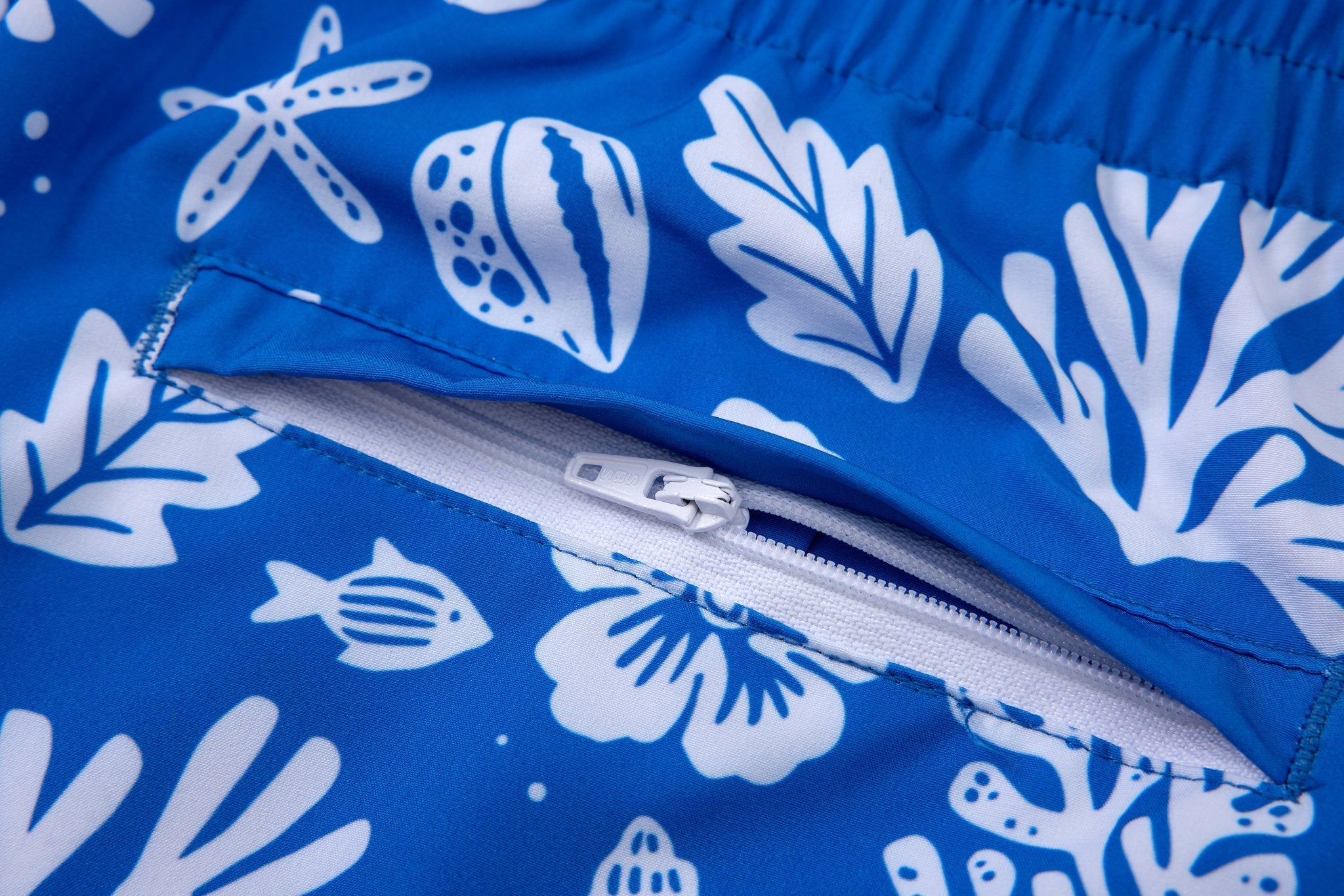 Sea Leaves Swim Short -Blue × Towel Hoodie-Baby-Blue — Combo Look