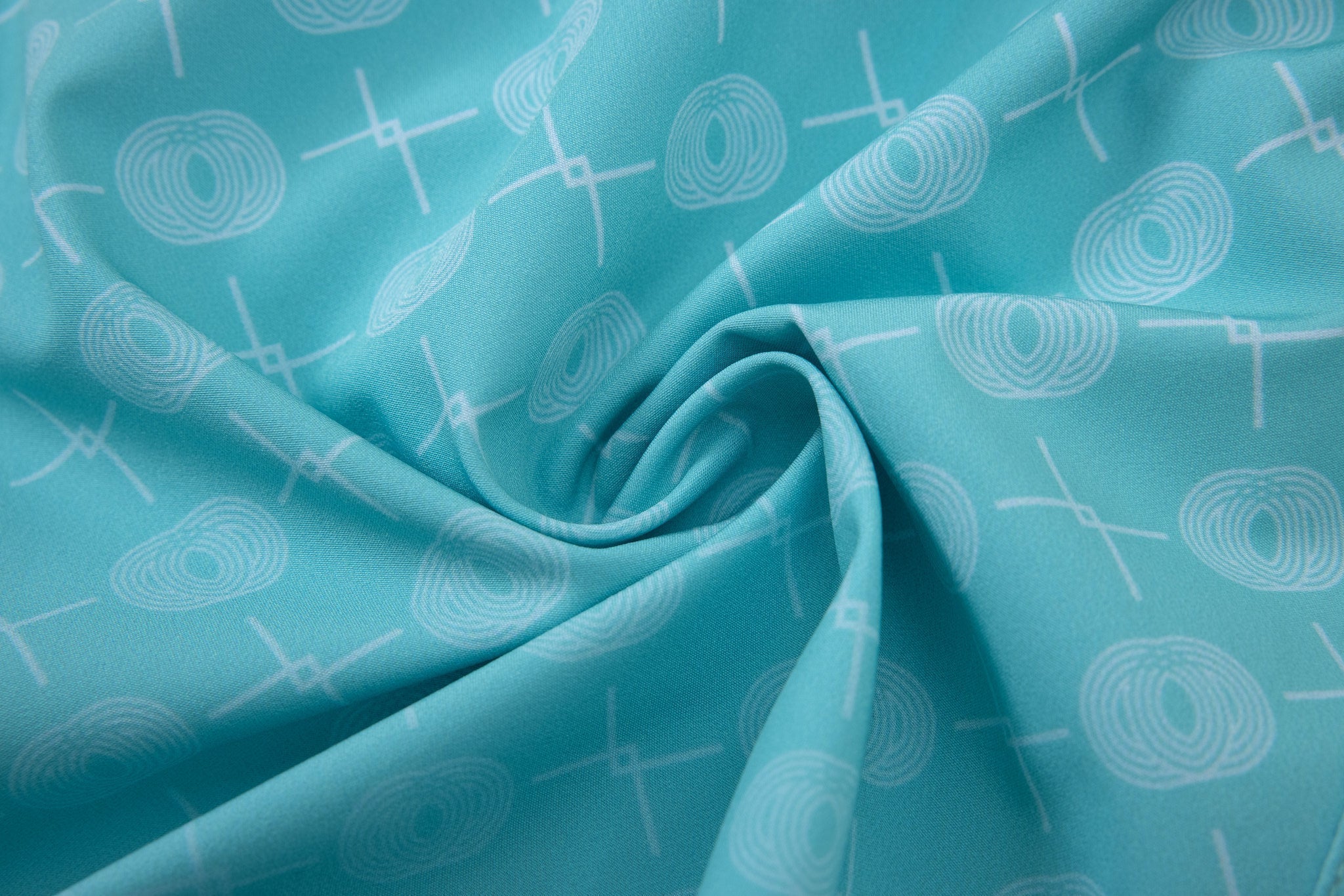 Signature Swim Shorts -Tiffany × Linen Short Sleeves-Ocean-Blue — Combo Look