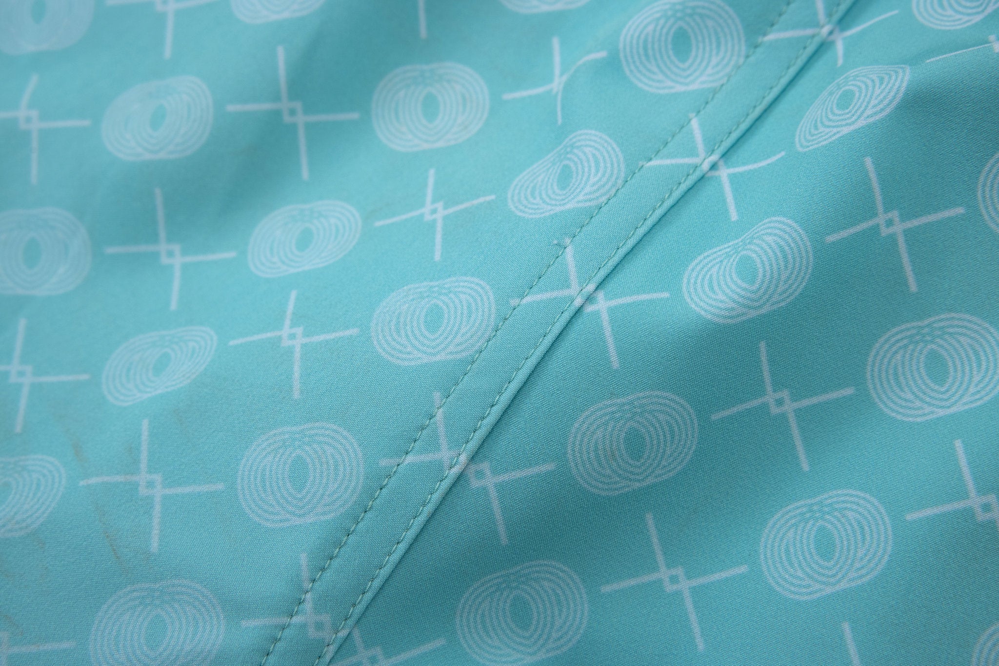 Signature Swim Shorts -Tiffany × Linen Short Sleeves-Ocean-Blue — Combo Look