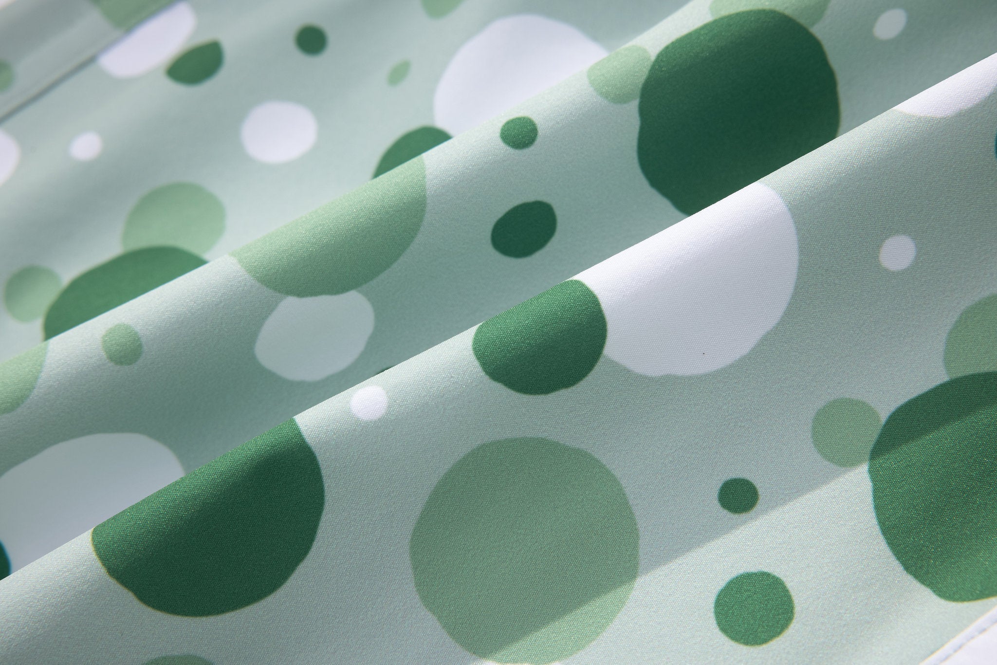 Bubble Swim Short -Green × Towel Hoodie-Beige — Combo Look