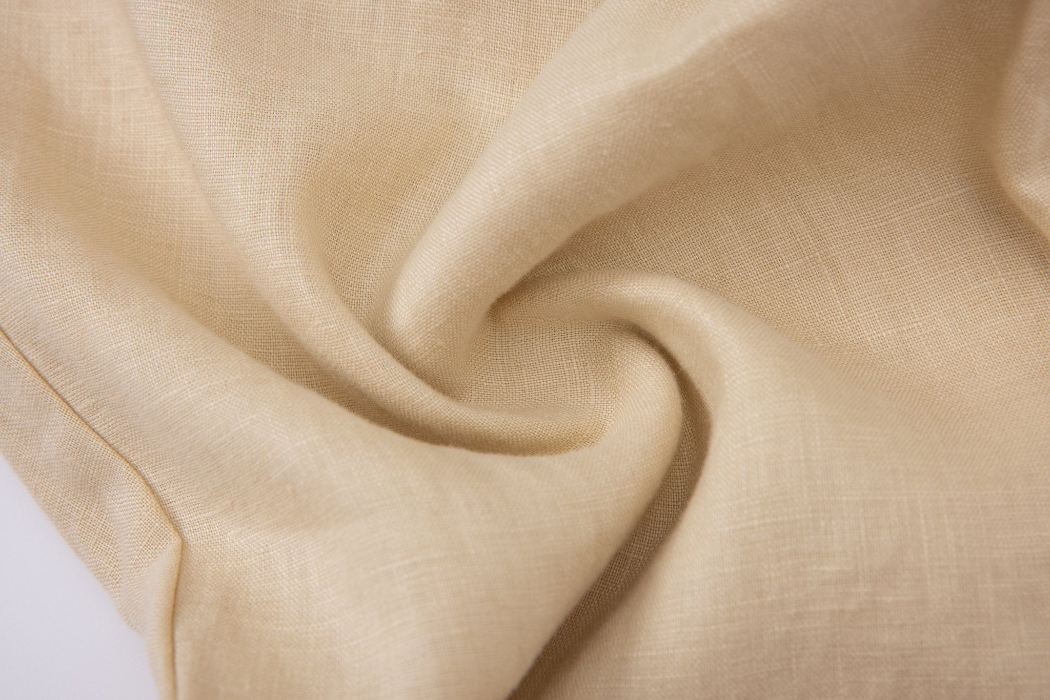 Linen Short Sleeves-Navy × Linen Pants-Beige — Combo Look
