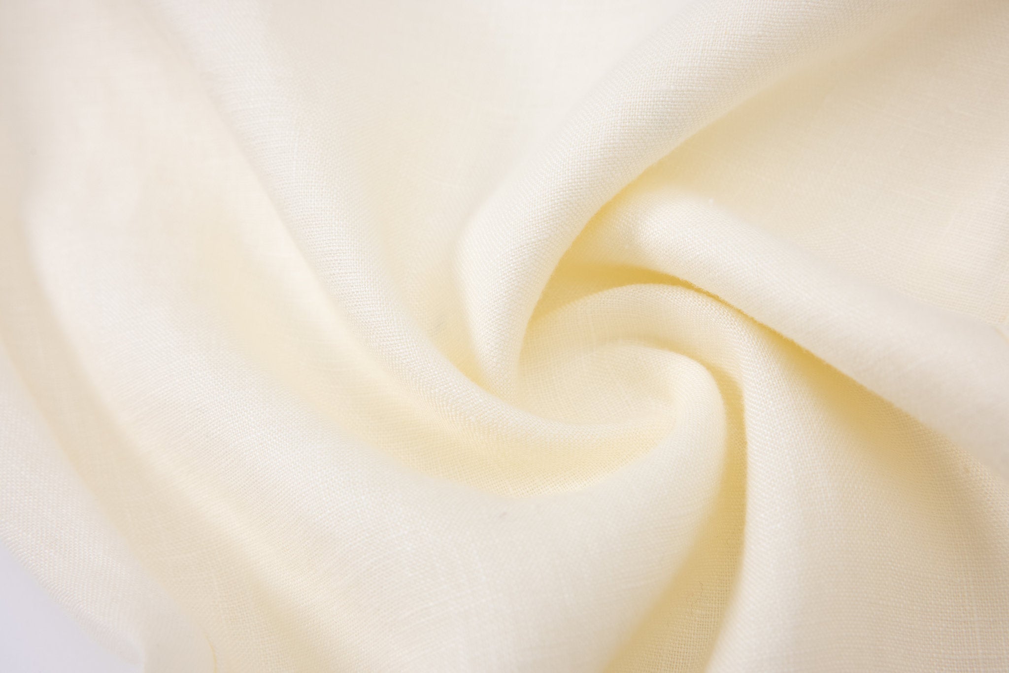 toweling howell -White × Linen Pants-Ivory — Combo Look