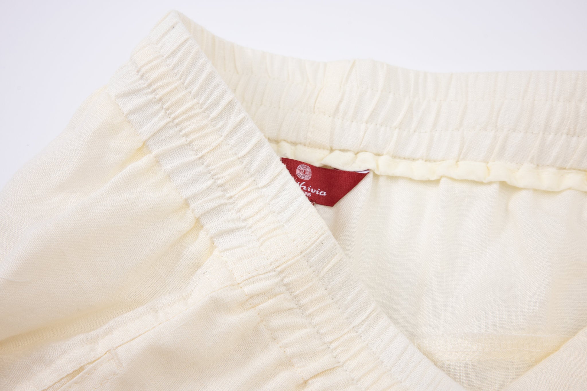 toweling howell -White × Linen Pants-Ivory — Combo Look