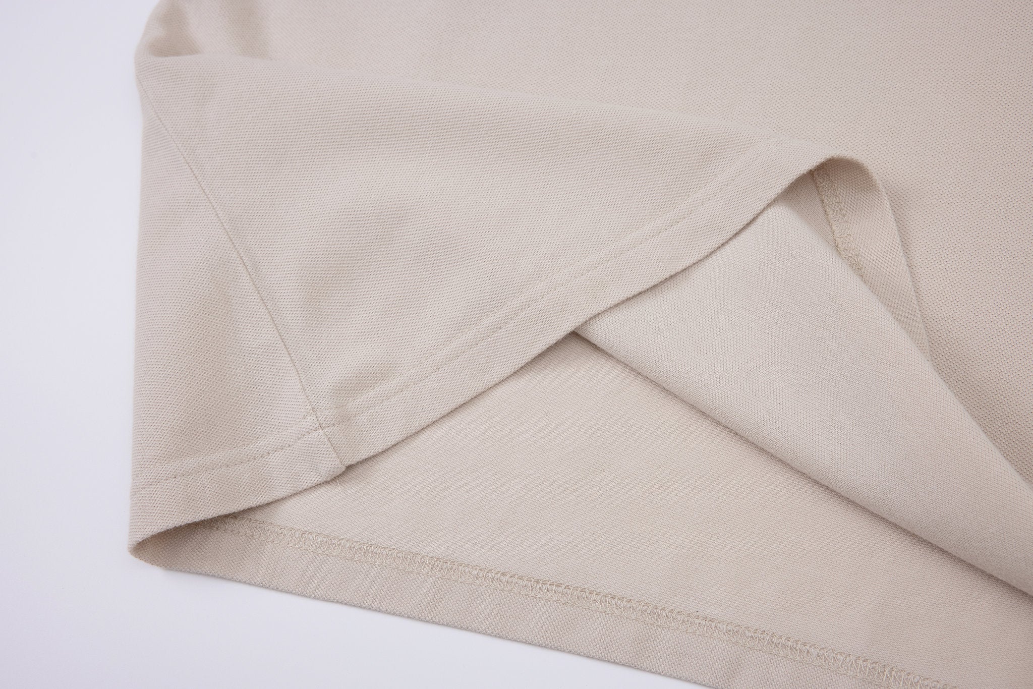 polo shirt -Beige × Chino Short-Light-Grey — Combo Look