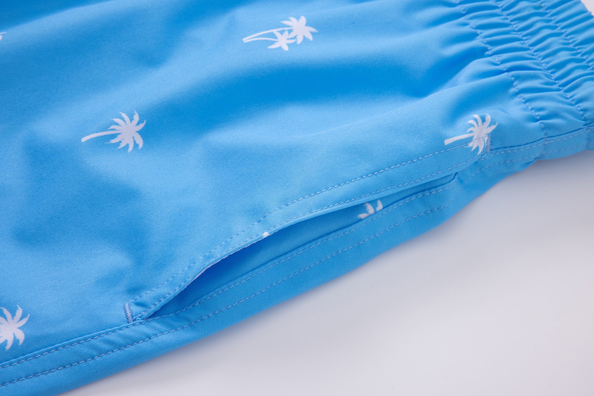 Swimming shorts-Palms-Baby-Blue × Towel Polo-White — Combo Look