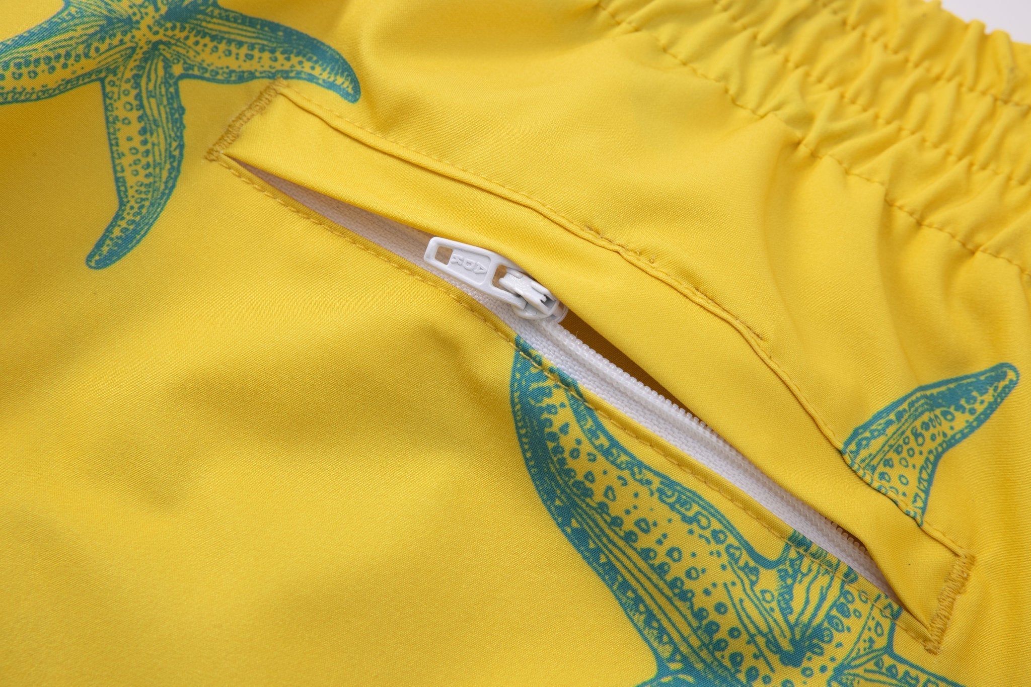 Swimming shorts-Sunny-Star × Towel Polo-White — Combo Look