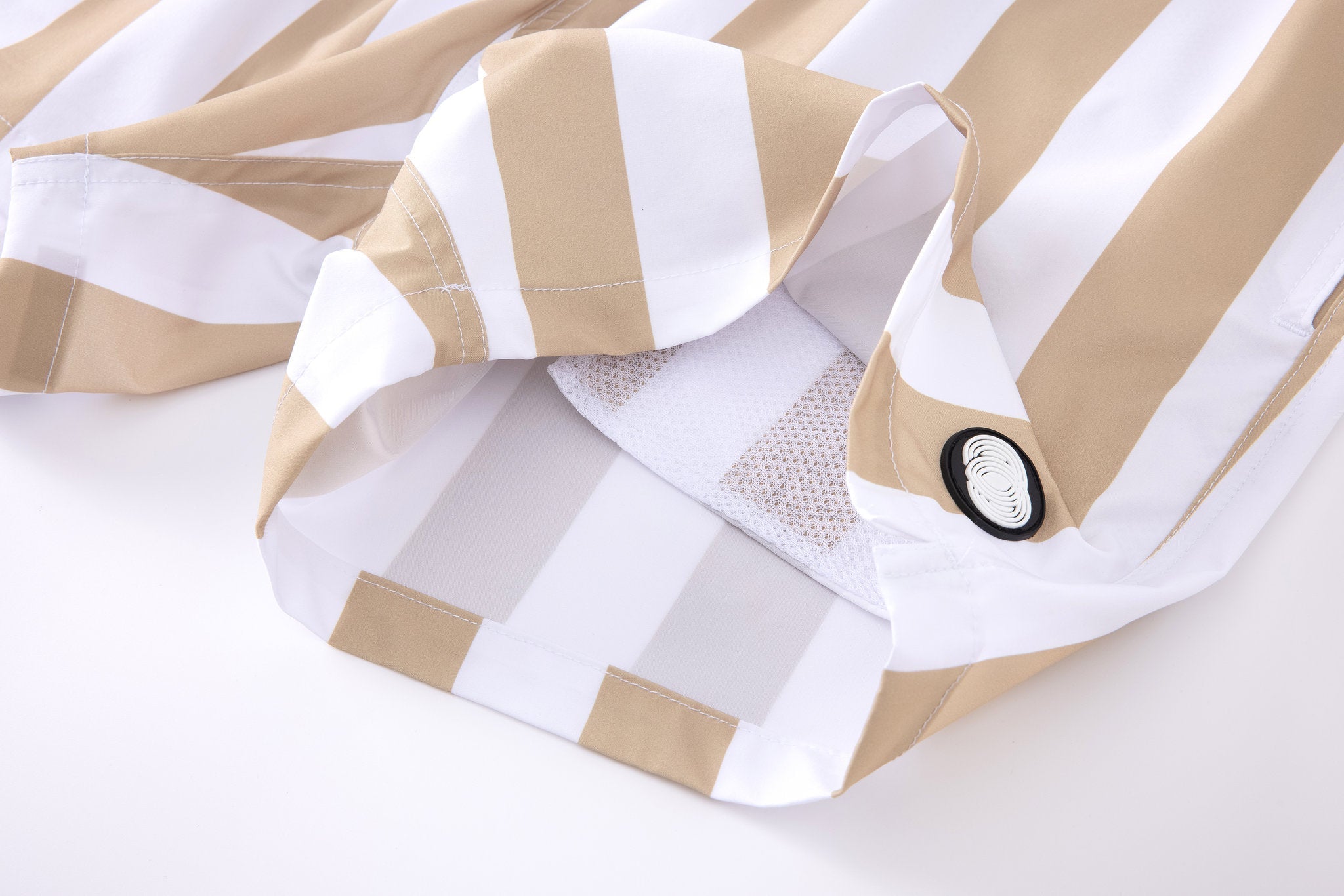 Swimming shorts-Stripe-Baige × Towel Hoodie-Beige — Combo Look