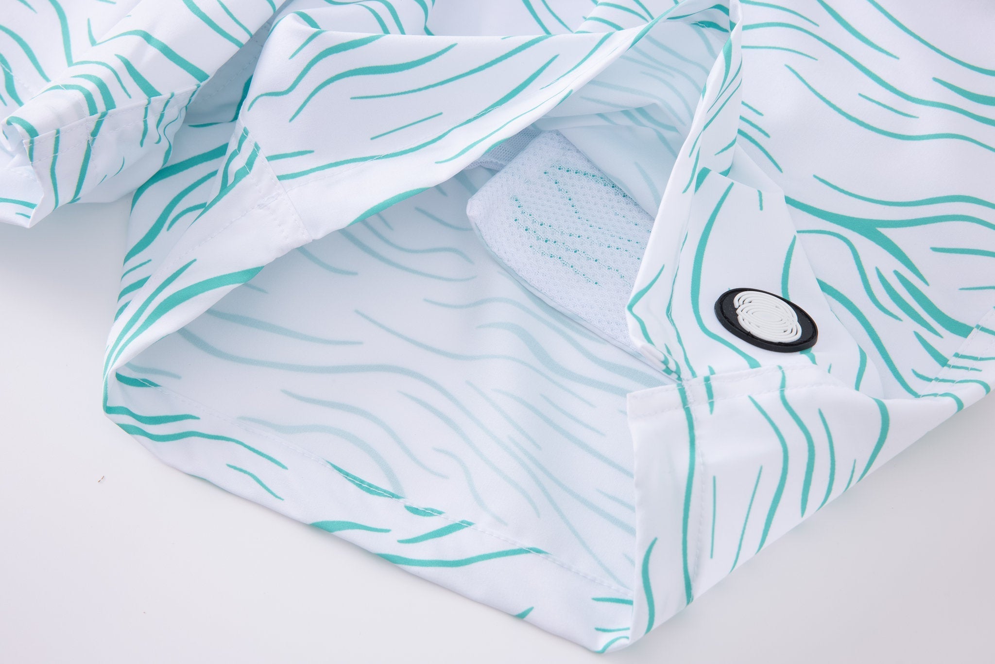 Swimming shorts-Waves-Green × Linen Long Sleeves-Lemon-Yellow — Combo Look