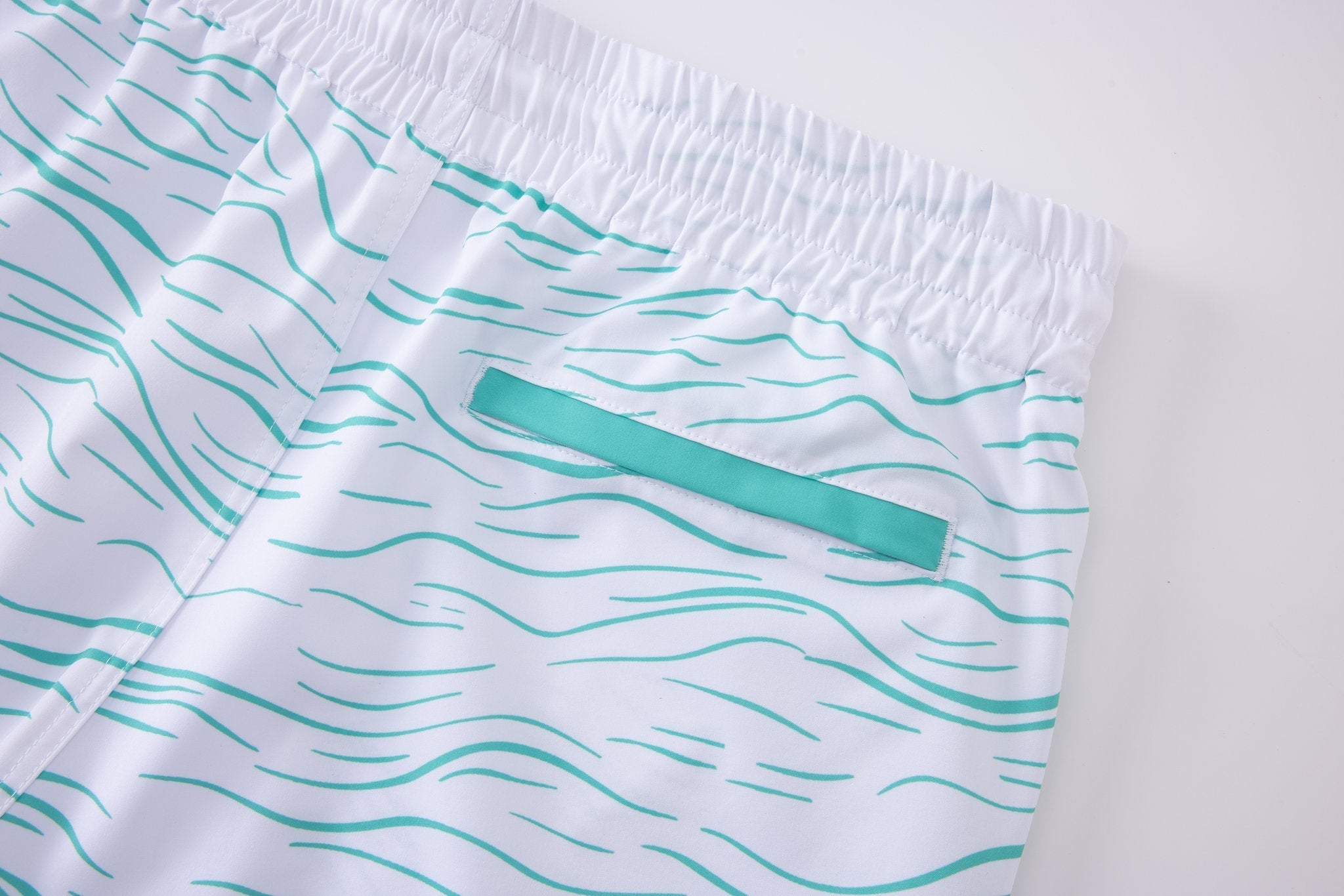 Swimming shorts-Waves-Green × Linen Long Sleeves-Lemon-Yellow — Combo Look