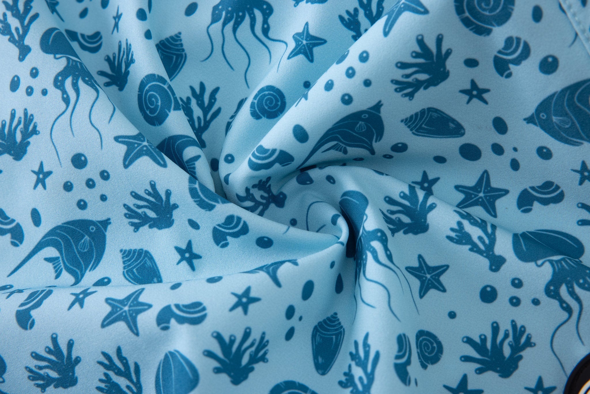 Creature Swim Shorts -Light-Blue × Towel Polo-White — Combo Look
