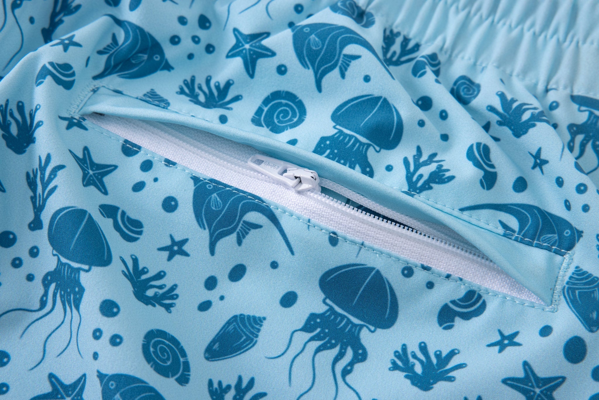 Creature Swim Shorts -Light-Blue × Towel Polo-White — Combo Look