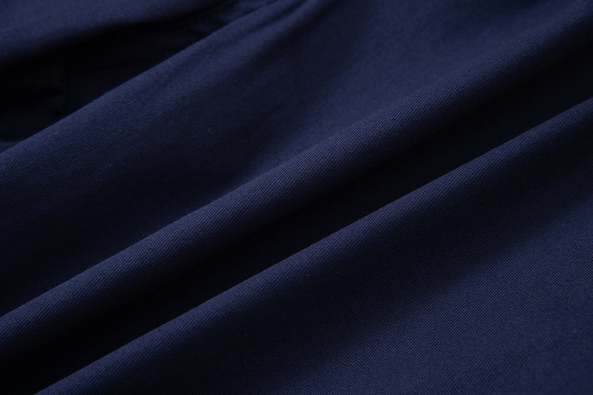 Chino Short-Navy × open collar -Ivory — Combo Look