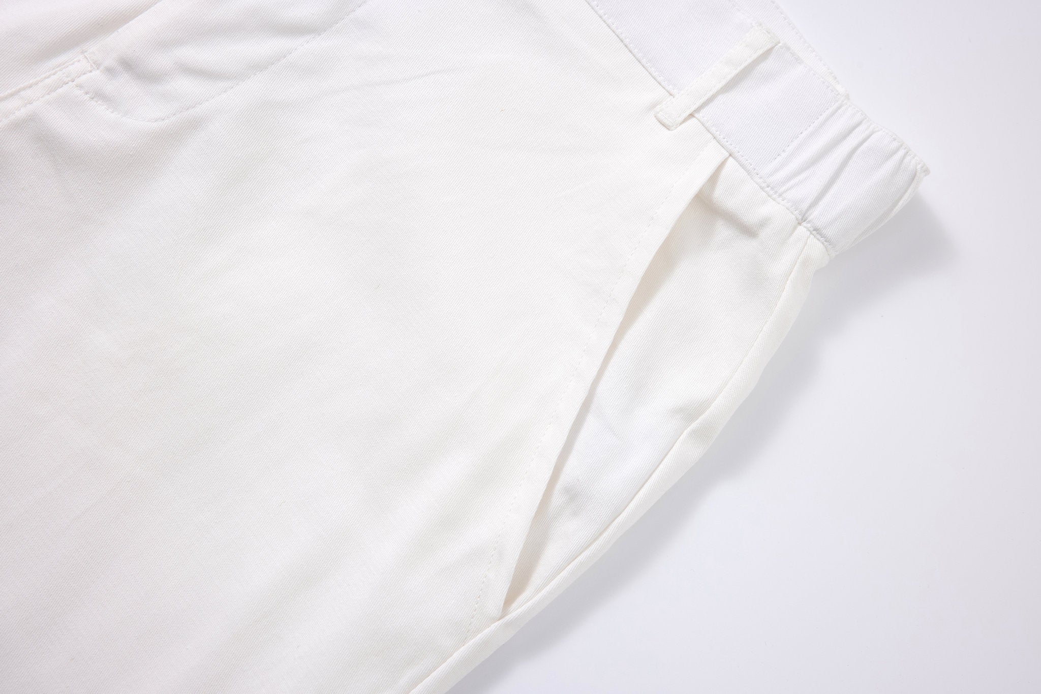 Polo Linen-Black × Chino Short-White — Combo Look