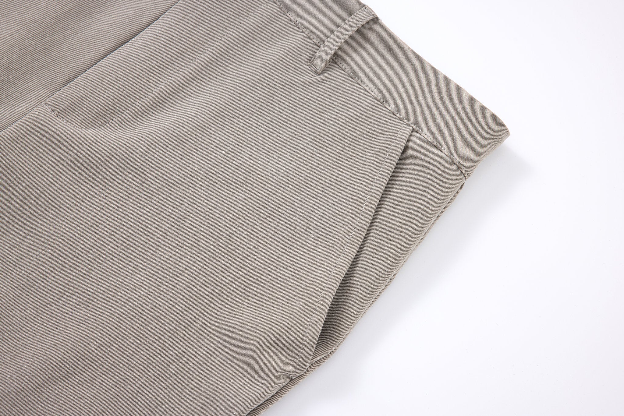 Tailored  trousers - Grey × polo shirt -Ivory — Combo Look