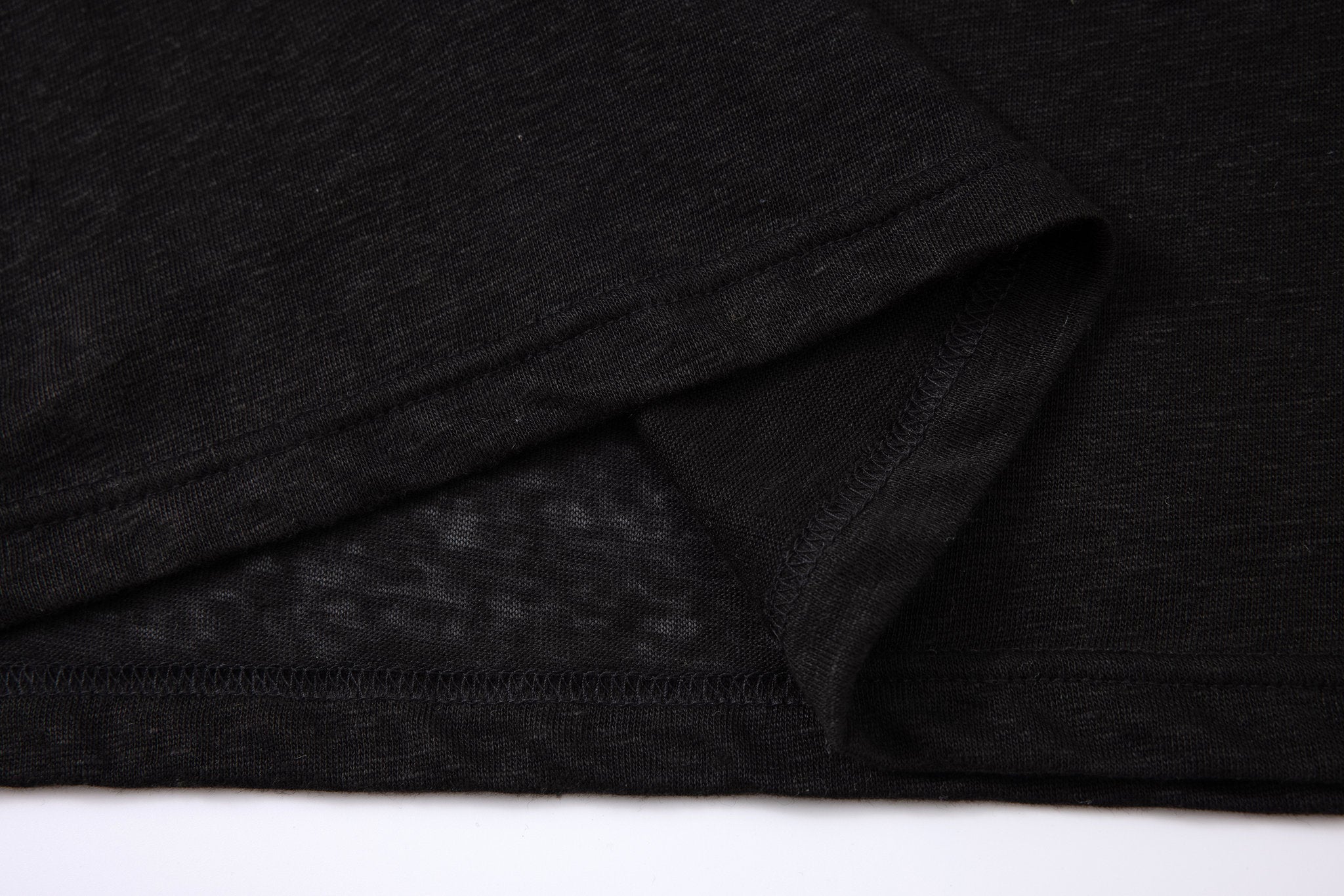Polo Linen-Black × Chino Short-White — Combo Look