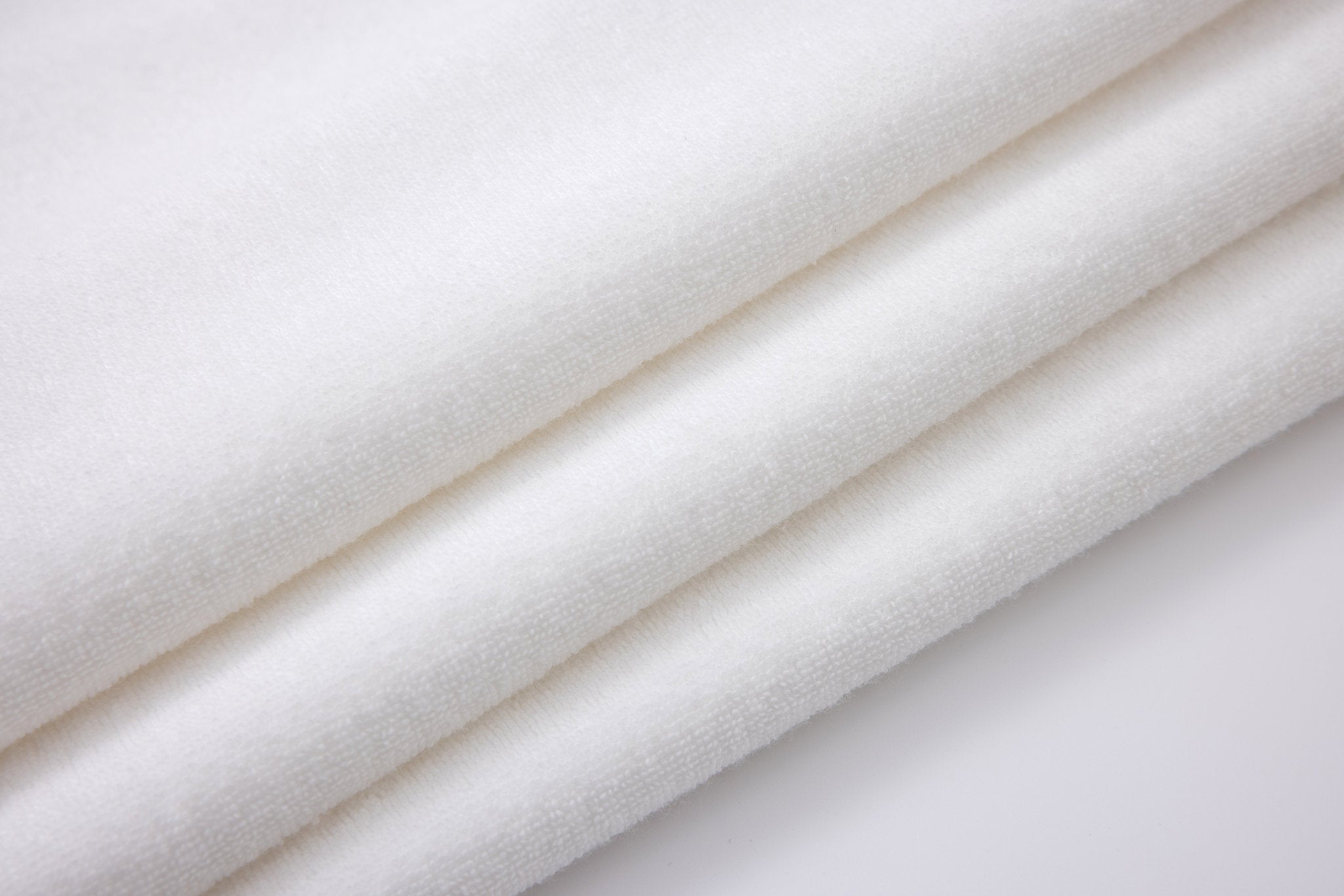 Linen Short-Ivory × Towel Polo-White — Combo Look