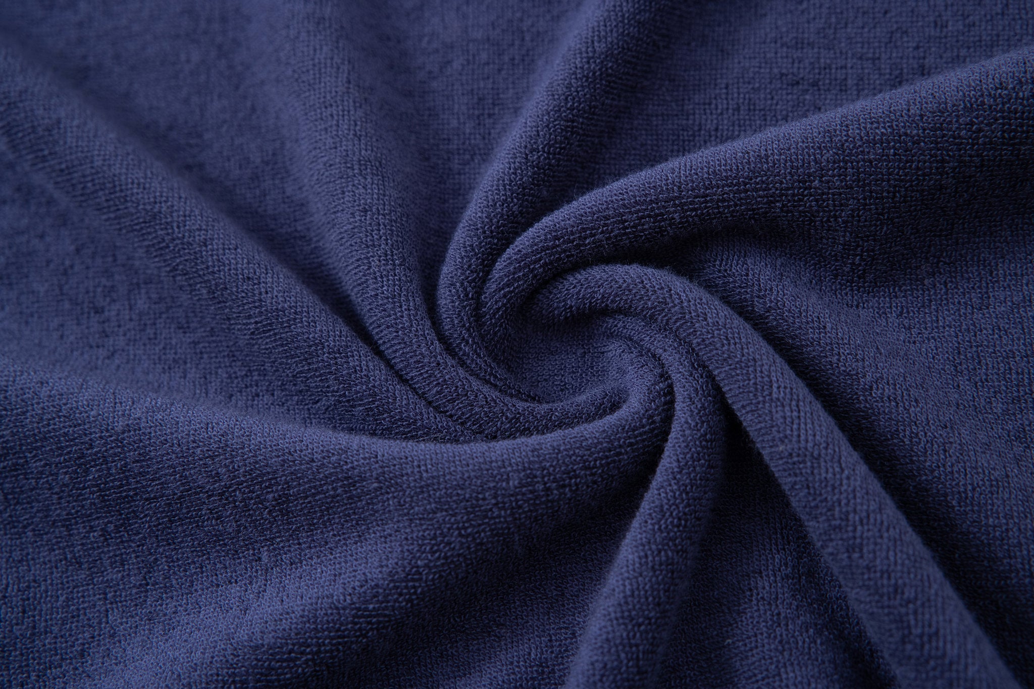 Towel Polo-Navy × Linen Pants-Beige — Combo Look