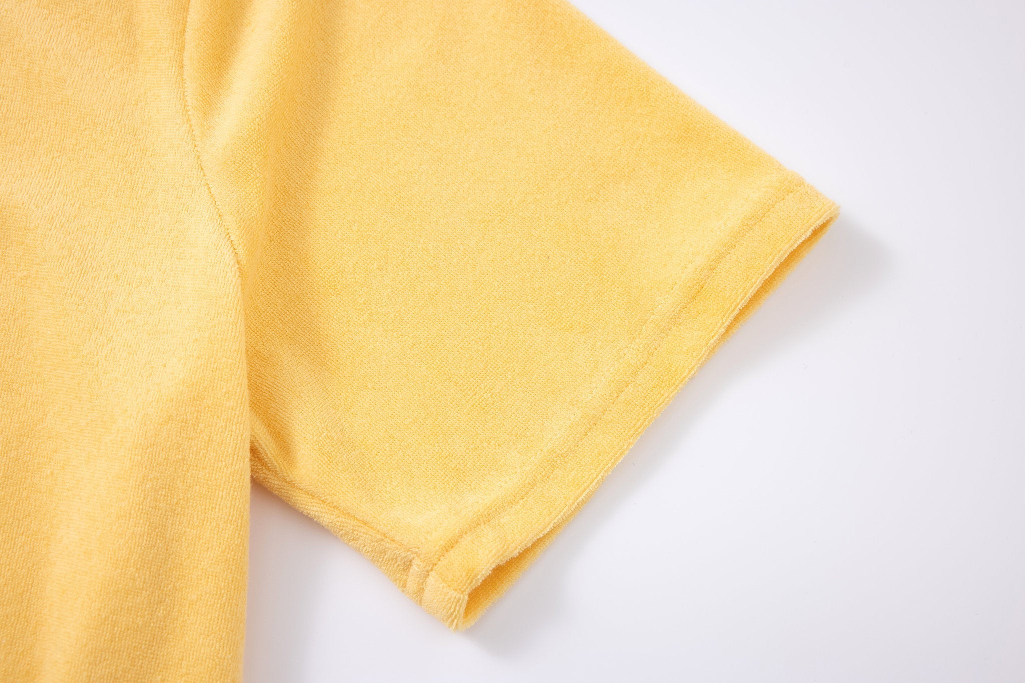 Towel Polo-Yellow × Linen Pants-Beige — Combo Look