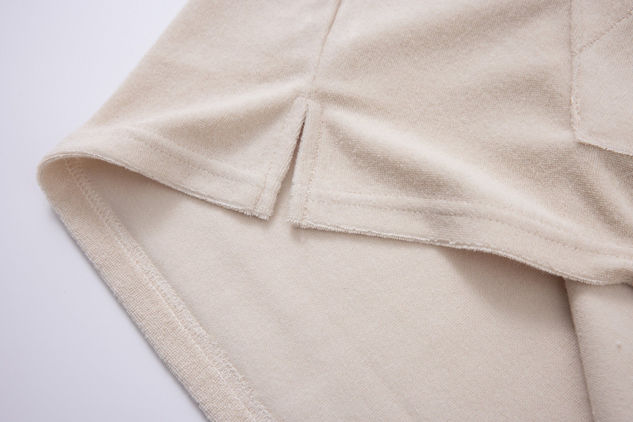 Bubble Swim Short -Green × Towel Hoodie-Beige — Combo Look