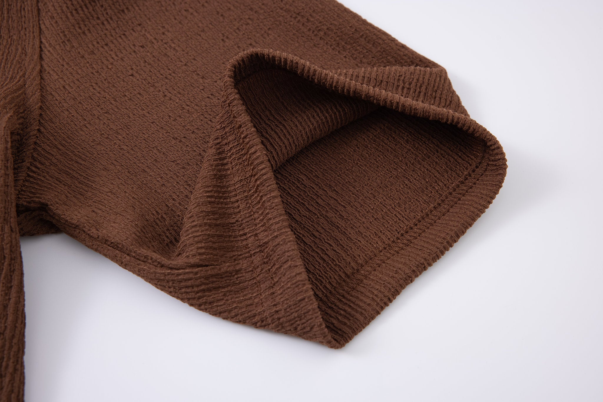 Textured T-shirt-Brown × Chino Short-Beige — Combo Look