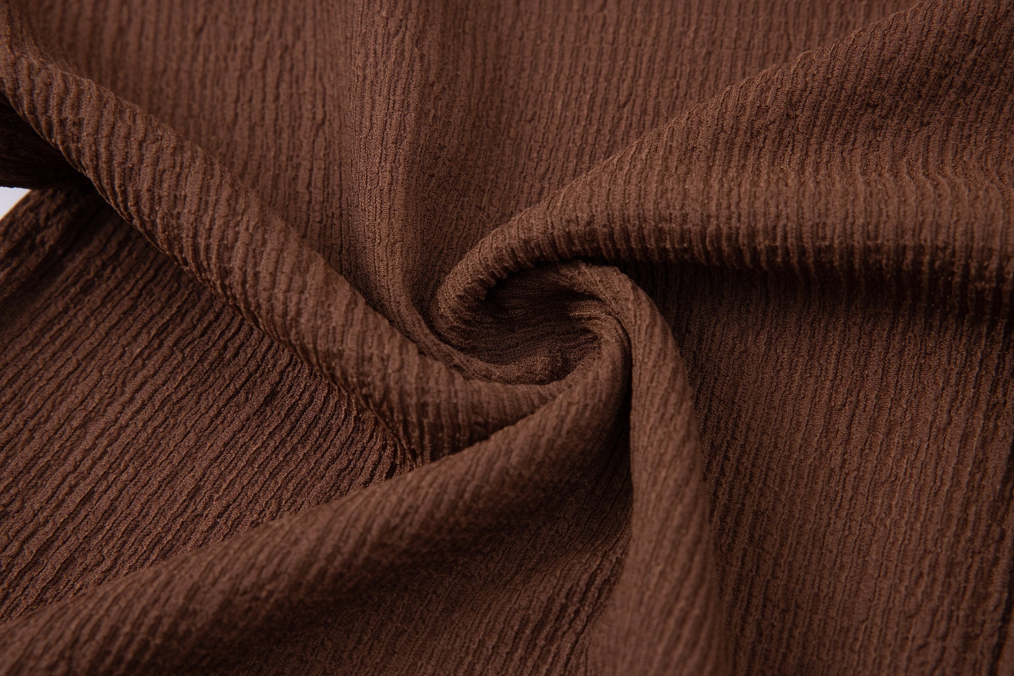 Textured T-shirt-Brown × Chino Short-Beige — Combo Look