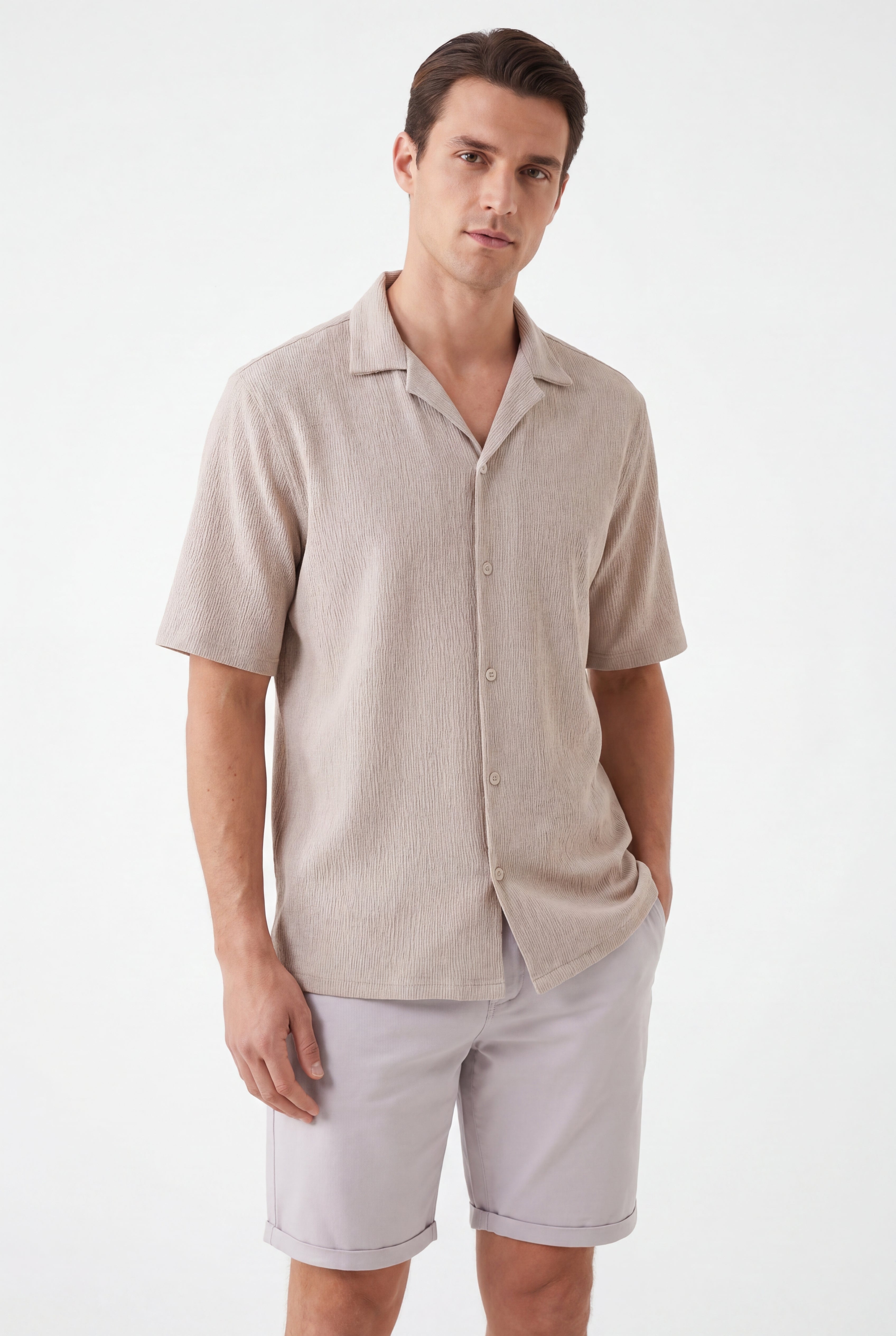 Textured T-shirt-Biege × Chino Short-Light-Grey — Combo Look