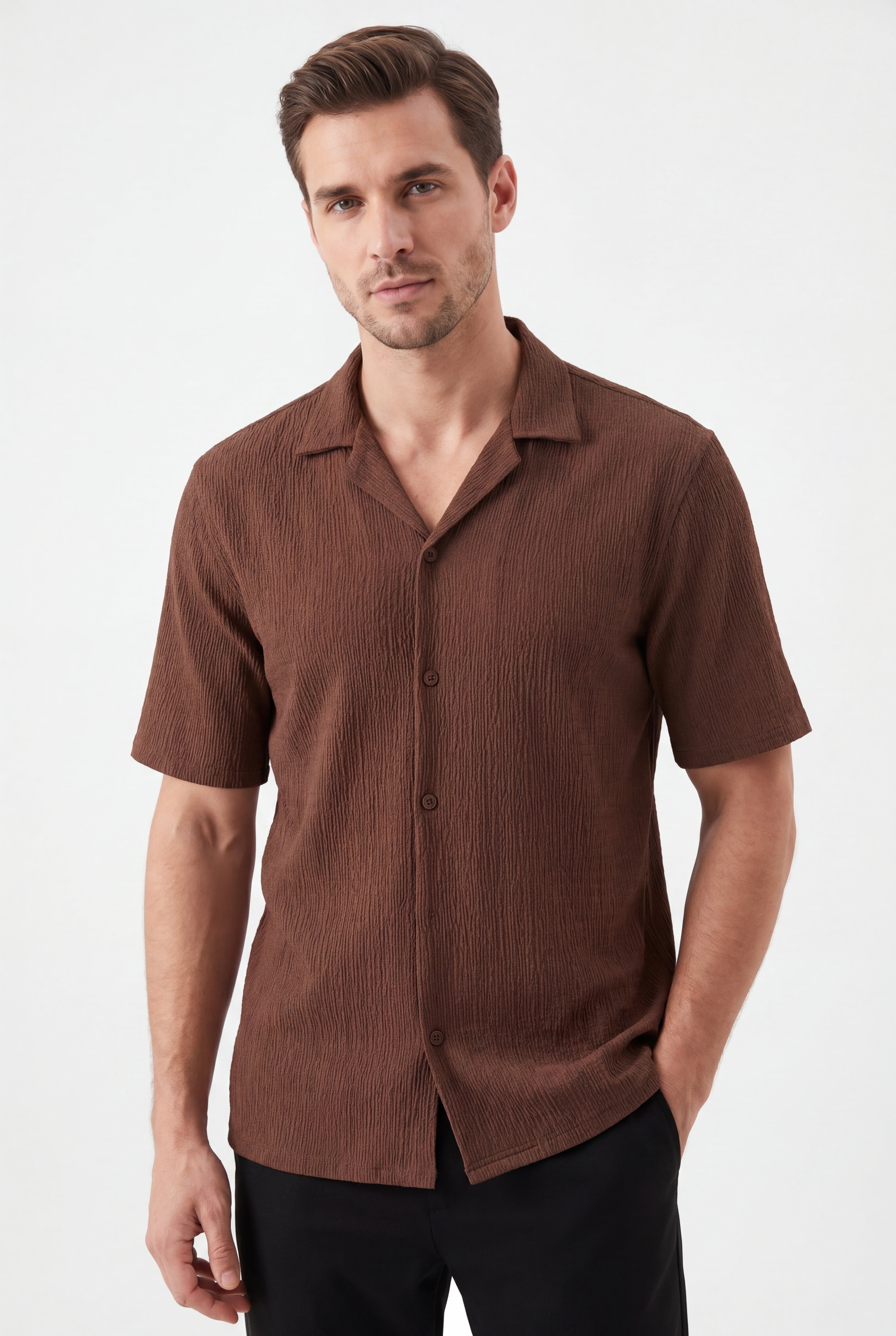 Textured T-shirt-Brown × Chino Short-Beige — Combo Look